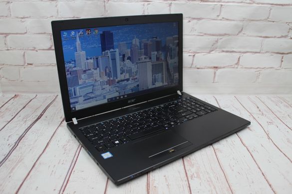 Acer TravelMate P658-M