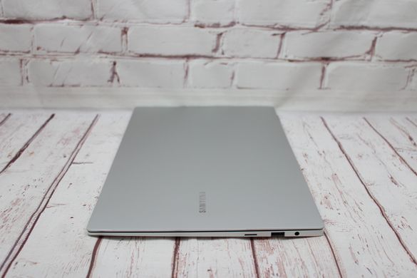 Samsung Galaxy Book PRO NP950XDB