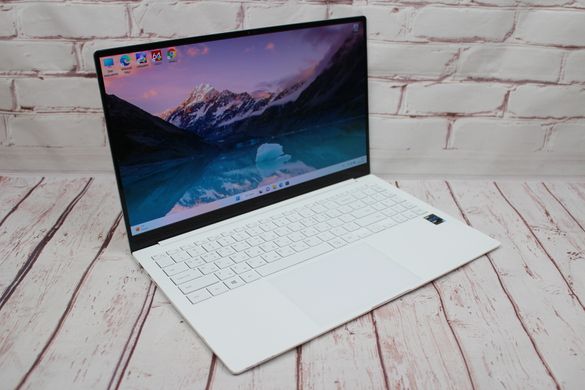 Samsung Galaxy Book PRO NP950XDB