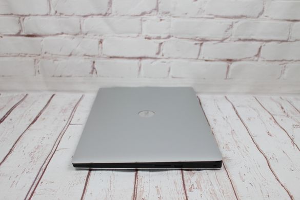 Dell XPS 15 9570