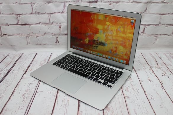 MacBook Air 13 (2015)