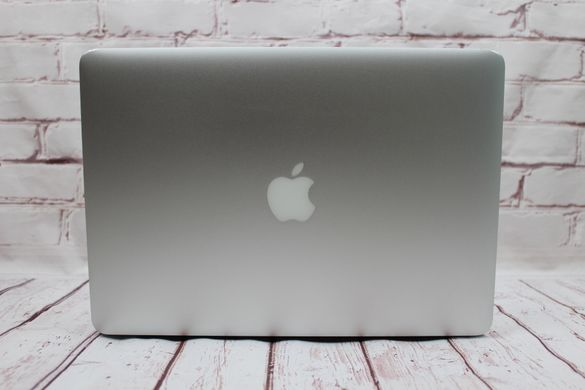 MacBook Air 13 (2013)