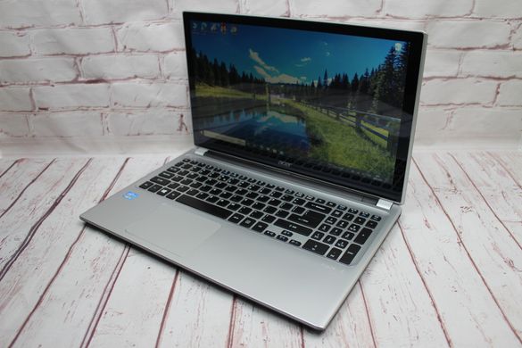 Acer Aspire V5-571P