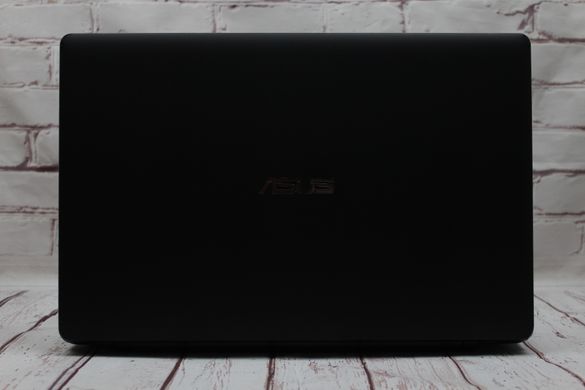 ASUS x552l