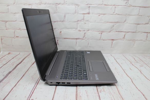 HP ZBook 15 g5