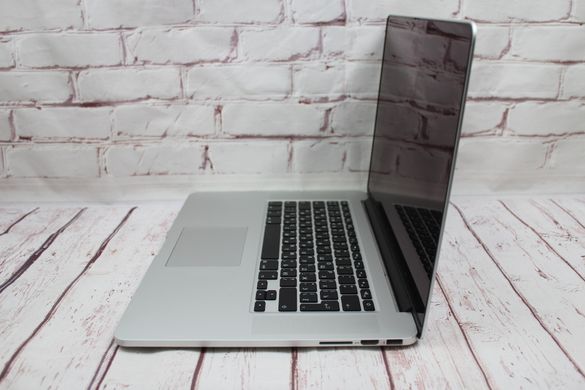 Apple MacBook PRO 15 (2015)