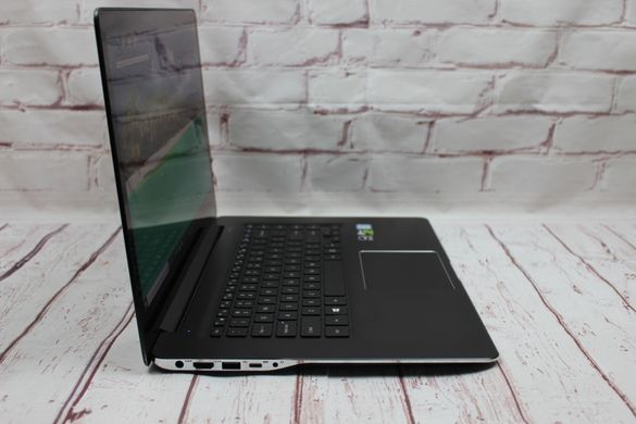 Samsung NP940Z5L