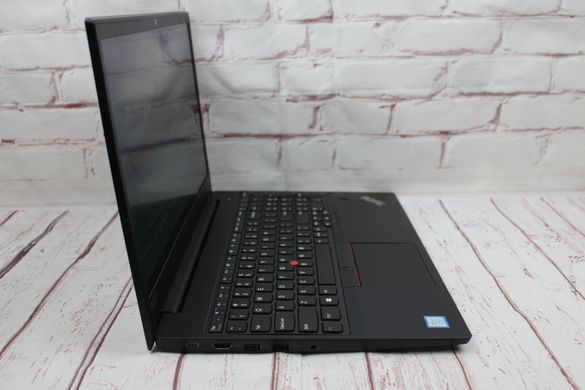 Lenovo ThinkPad E585