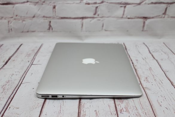 MacBook Air 13 (2013)