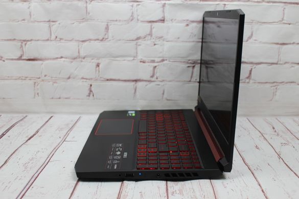 Acer Nitro 5 AN515-54