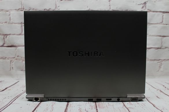 Toshiba Portege z930