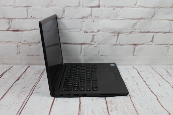 Dell Latitude 7400