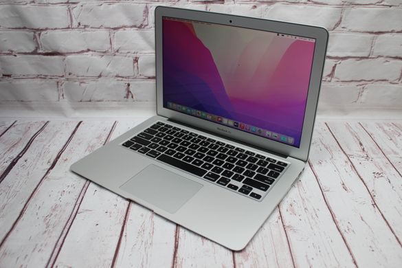 MacBook Air 13 (2015)