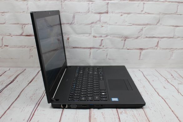 ACER TravelMate P2510