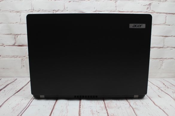 ACER TravelMate P214