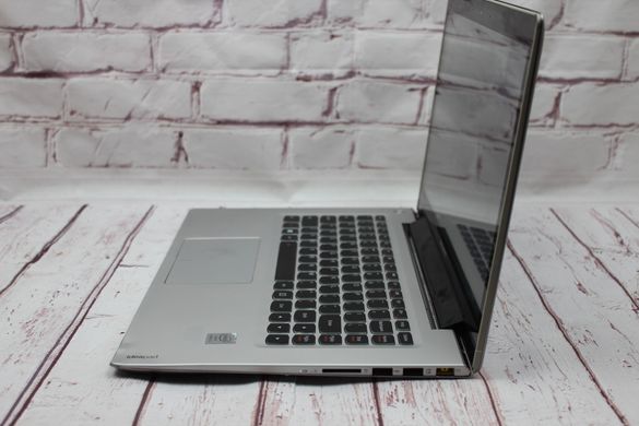 Lenovo IdeaPad U430 Touch