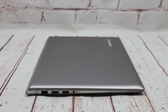 Lenovo IdeaPad U430 Touch