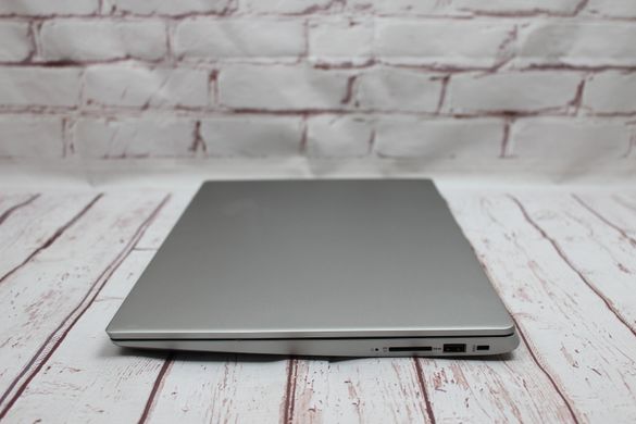 Lenovo IdeaPad 330S-15IKB