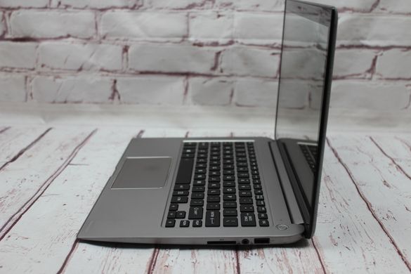 Toshiba Kirabook