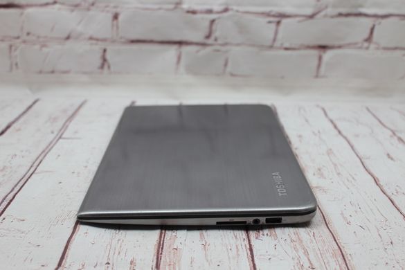 Toshiba Kirabook