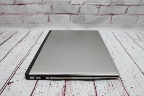 Toshiba Satellite P55W-C