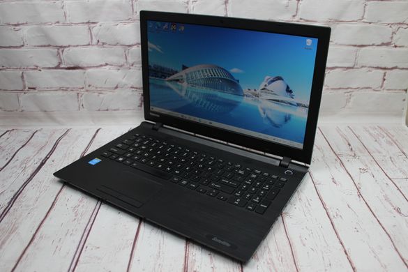 Toshiba Satellite С55